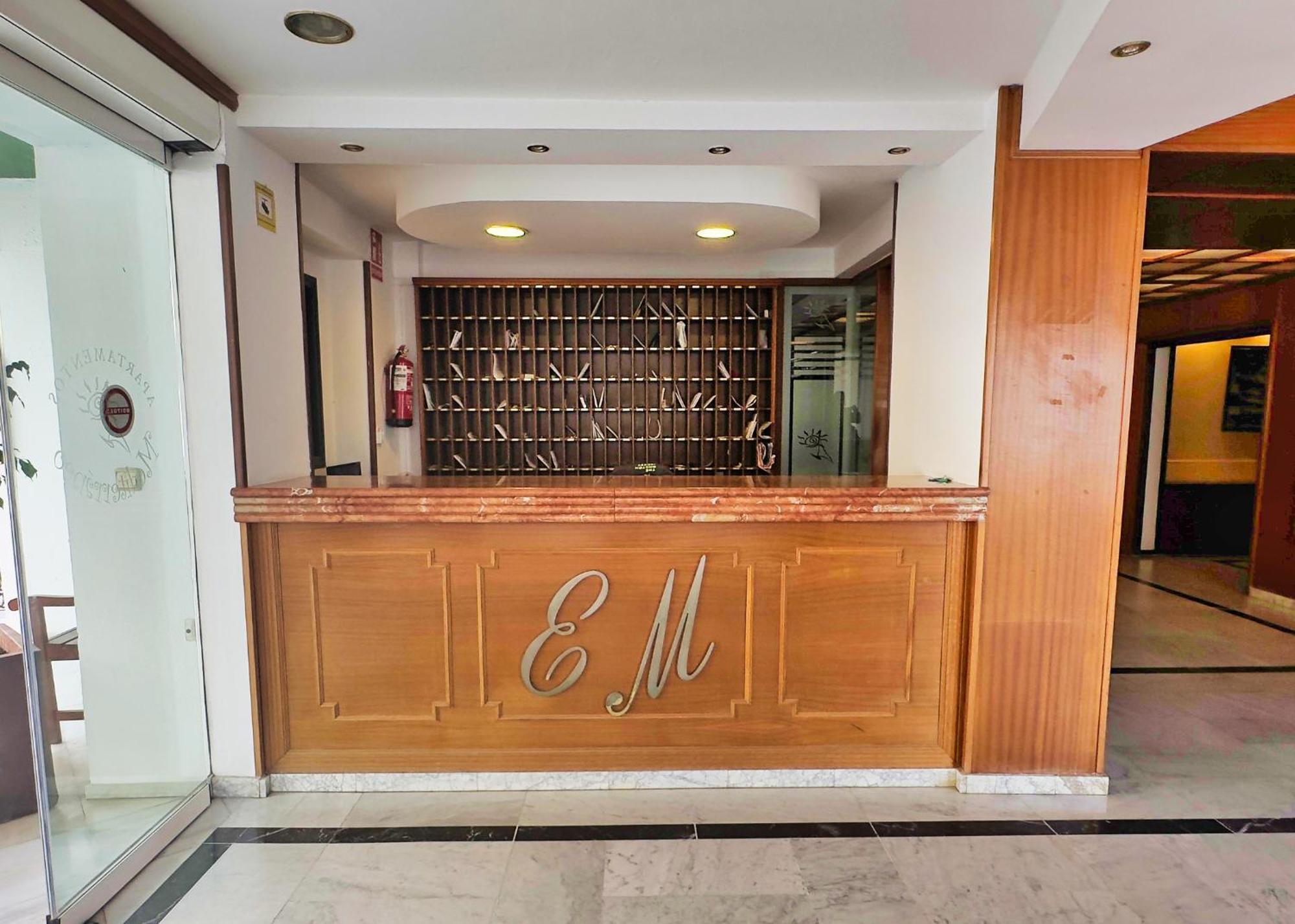 Mediterraneo 508. Fantastic Studio On The Beachfront With Sea Views. Marbella Kültér fotó