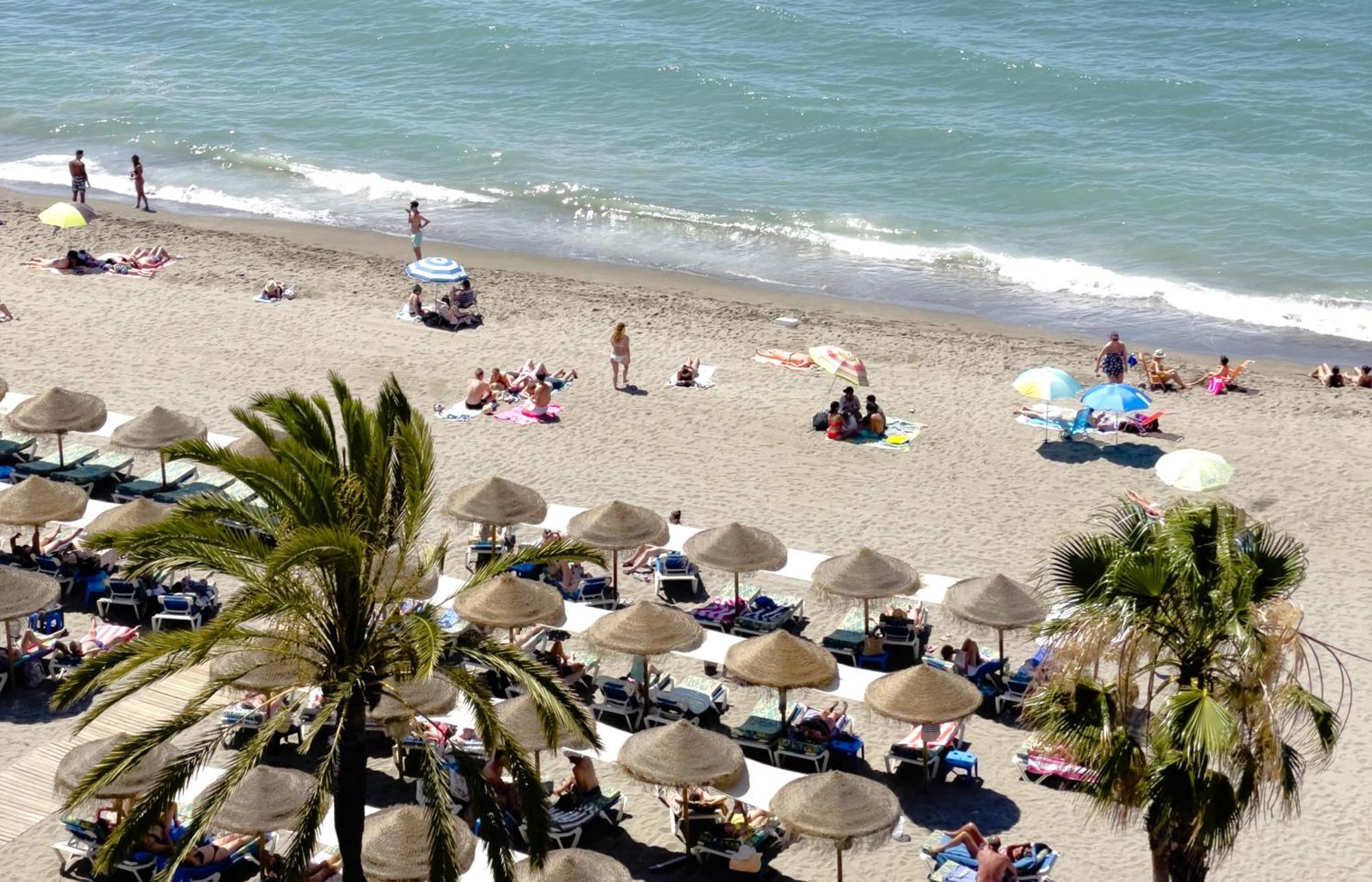 Mediterraneo 508. Fantastic Studio On The Beachfront With Sea Views. Marbella Kültér fotó