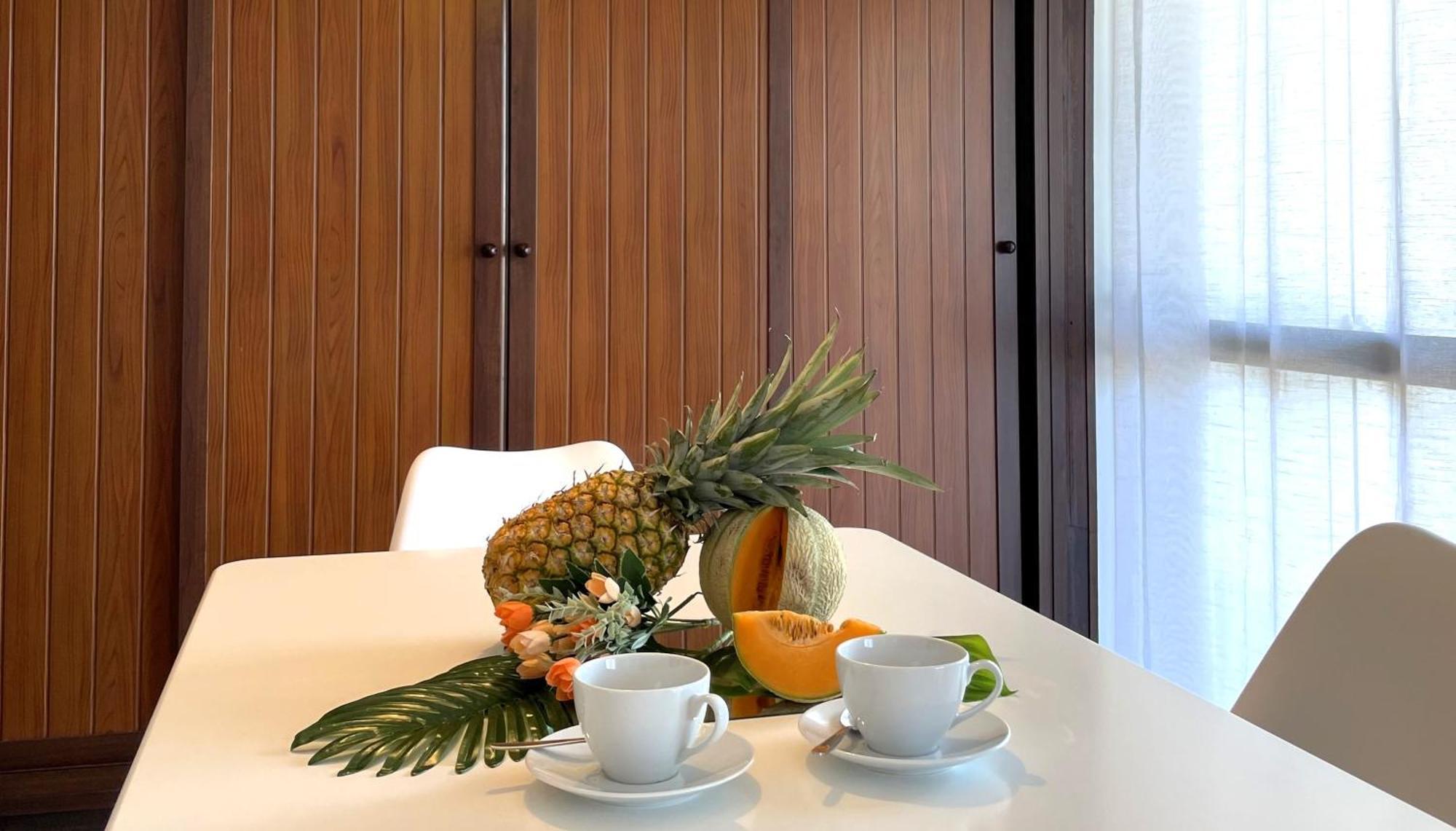 Mediterraneo 508. Fantastic Studio On The Beachfront With Sea Views. Marbella Kültér fotó